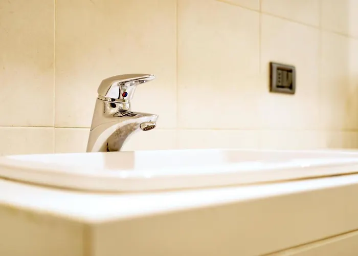 Romantic Getaway On Como! Private Box, Wifi 公寓 科莫