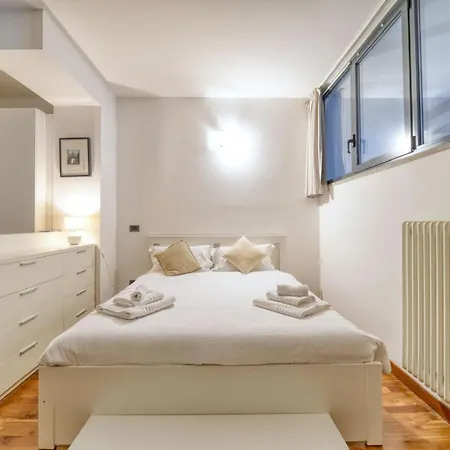 Romantic Getaway On Como! Private Box, Wifi Como